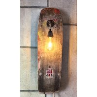 Wandlampe Aus Skateboard Deko Deck, Skateboardlampe, Lamp, Upcycling Wandlampe Aus Skateboard Deko Deck, Skateboardlampe, Lamp, Upcycling von Skateback