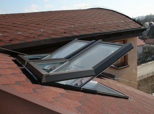 AFG Skylight Premium Dachfenster PVC 78 x 98 mit Eindeckrahmen Dachflächenfenster Schwingfenster von Skylight