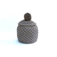 Grau Gestrickt Runde Aufbewahrungskorb Mit Weichen Ponpon Deckel von SlavAndSo