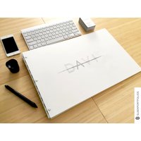 Weiss 11x17 Portfolio Buchkoffer 11x17 Querformat Glänzend Mit Weissen Scharnieren Schraubpfosten Präsentationsmappe von SleekPortfolios