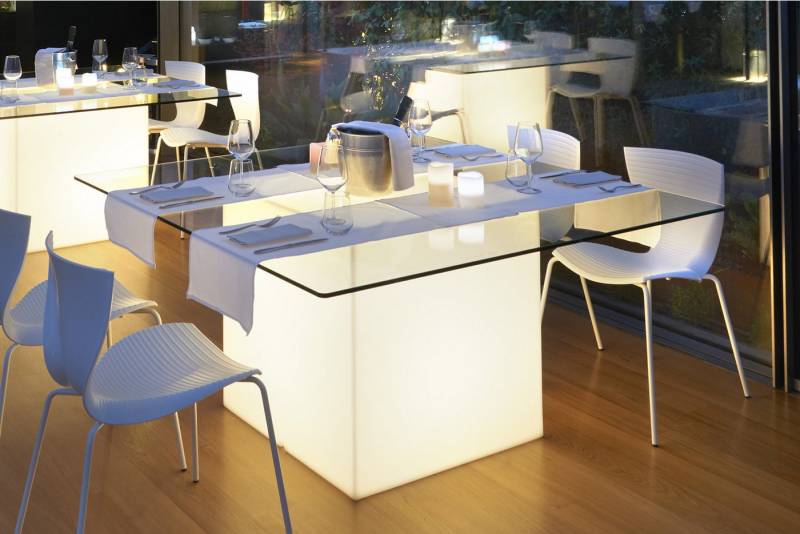 Slide Esstisch Square Slide Esstisch Square von Slide