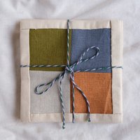 Moderne Zero Waste Patchwork Untersetzer von SlowProgressStudio