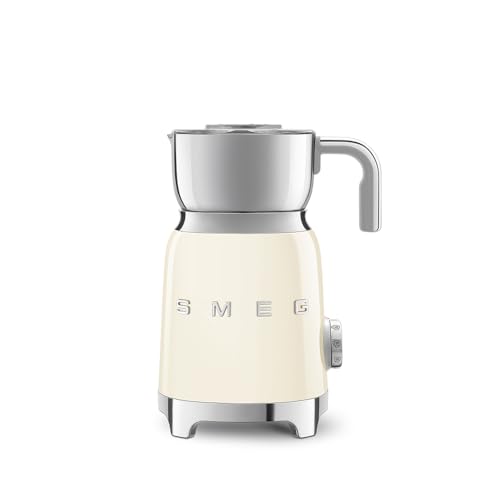 Smeg, Milchaufschäumer Multifunktion MFF11CREU, mit Induktionssystem, 6 voreingestellte Programme, eine manuelle Funktion, abnehmbare Karaffe von 600 ml, Messkappe, integriertes Umschlag, 500W, Creme von Smeg
