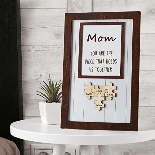 Personalisierte Bilderrahmen für Mama, Muttertag Puzzle Stück Zeichen mit Familie Kind Namen Hölzerne Mama Puzzle Plaque Geschenke für Mama - Mom You Are The Piece That Holds Us Together von Smile lab