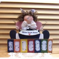 Engelspuppe Olivia Mit Ihrem Home Sweet Spruchband Engelspuppe Olivia Mit Ihrem Home Sweet Spruchband von SmileyKats