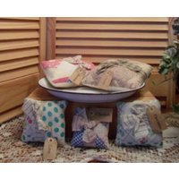 Vintage Quilt Und Stoffkissen Mit Sentiment Hang Tag Vintage Quilt Und Stoffkissen Mit Sentiment Hang Tag von SmileyKats