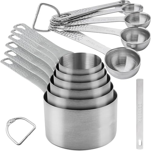Messbecher und Löffel aus 18/8 Edelstahl, Set mit 2 Ringen (F: 6 Tassen + 7 Löffel) von Smithcraft