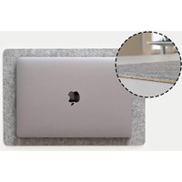 Unterlage Für Macbooks Aus Filz Und Kork | 26 X 38 cm Hellgrau von Smukbird