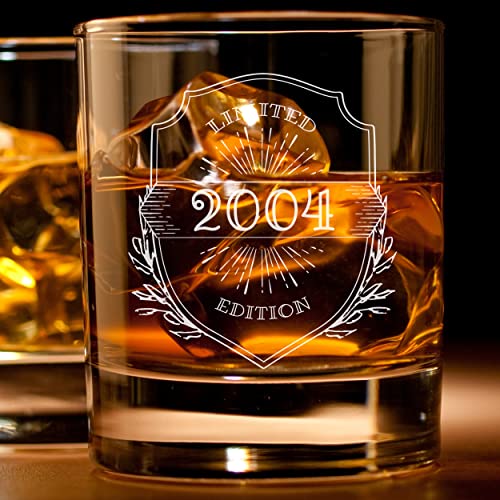 Personalisiertes Whisky Glas Tumbler I Limited Edition Jahrgang | Außergewöhnliche Geschenkideen für Weihnachtsgeschenke, Gravur Geschenke für Männer von Smyla