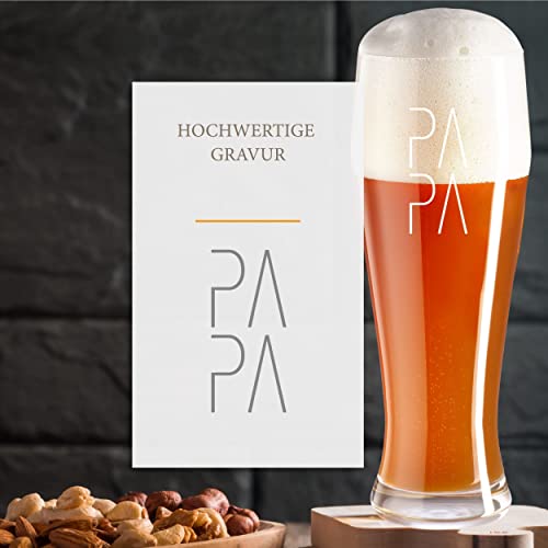 Smyla Personalisiertes Weizenglas mit Gravur | Papa | Geschenk für Papa ideal als Vatertagsgeschenk 0,5l Bierglas Weizenbierglas als Geburtstagsgeschenk für Männer von Smyla