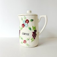 "Vintage Mcm Blumenrelief Keramik Trocken Kaffee "Pot" Lagerung Mit Deckel." "Vintage Mcm Blumenrelief Keramik Trocken Kaffee "Pot" Lagerung Mit Deckel." von SnailSnailVintage