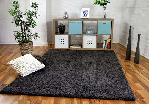 Snapstyle Luxus Hochflor Teppich Milano Anthrazit - 100% Polypropylen, ca. 43 mm Florhöhe, weich & pflegeleicht, schadstoffgeprüft, ideal für Wohnzimmer, Schlafzimmer oder Flur - gemütlich & modern Snapstyle Luxus Hochflor Teppich Milano Anthrazit - 100% Polypropylen, ca. 43 mm Florhöhe, weich & pflegeleicht, schadstoffgeprüft, ideal für Wohnzimmer, Schlafzimmer oder Flur - gemütlich & modern von Snapstyle