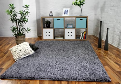 Luxus Hochflor Langflor Teppich Milano Grau - 100% Polypropylen, ca. 43 mm Florhöhe, super weich und pflegeleicht, schadstoffgeprüft, für ein gemütliches Zuhause im Wohnzimmer, Schlafzimmer oder Flur Luxus Hochflor Langflor Teppich Milano Grau - 100% Polypropylen, ca. 43 mm Florhöhe, super weich und pflegeleicht, schadstoffgeprüft, für ein gemütliches Zuhause im Wohnzimmer, Schlafzimmer oder Flur von Snapstyle