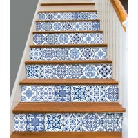 Treppen Riser Vinyl Streifen Abnehmbarer Aufkleber Peel & Stick Set Von 15Steps Tr009 Blaue Talavera Treppen Riser Vinyl Streifen Abnehmbarer Aufkleber Peel & Stick Set Von 15Steps Tr009 Blaue Talavera von SnazzyDecal