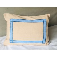 Blau Und Beige Dekokissen, Boho Borte Designer Kissenbezug Von Snazzy Living von Snazzyliving