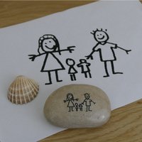 Kieselstein Graviert Mit Kinderzeichnung | Geschenke in Deiner Eigenen Handschrift von SnobsGifts