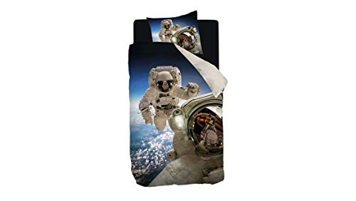 Snoozing Astronaut - Flanell - Bettwäsche - 120x150 cm + 1 Kissenbezug 60x70 cm - Mehrfarbig von Snoozing
