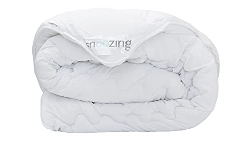 Snoozing Swiss Dreams - Bettdecke - Synthetik - 240x220 cm Snoozing Swiss Dreams - Bettdecke - Synthetik - 240x220 cm von Snoozing