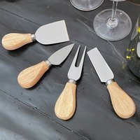 Käsemesser Im 4Er Set in Premium Eichenholz. Geschenk Für Housewarming, Gastgeschenke, Firmengeschenk, Thanksgiving, Weihnachtsgeschenk von SoCalCustomWorks