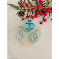 Lampe Form Weihnachtsschmuck Cutter Polymer Clay, Keks, Fondant von SoCalCutterCo