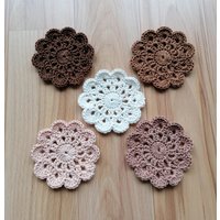 Gehäkelter Glasuntersetzer, Farbe Und Menge Frei Wählbar, Brauntöne, Baumwolle, Deckchen von Sockenundmehr