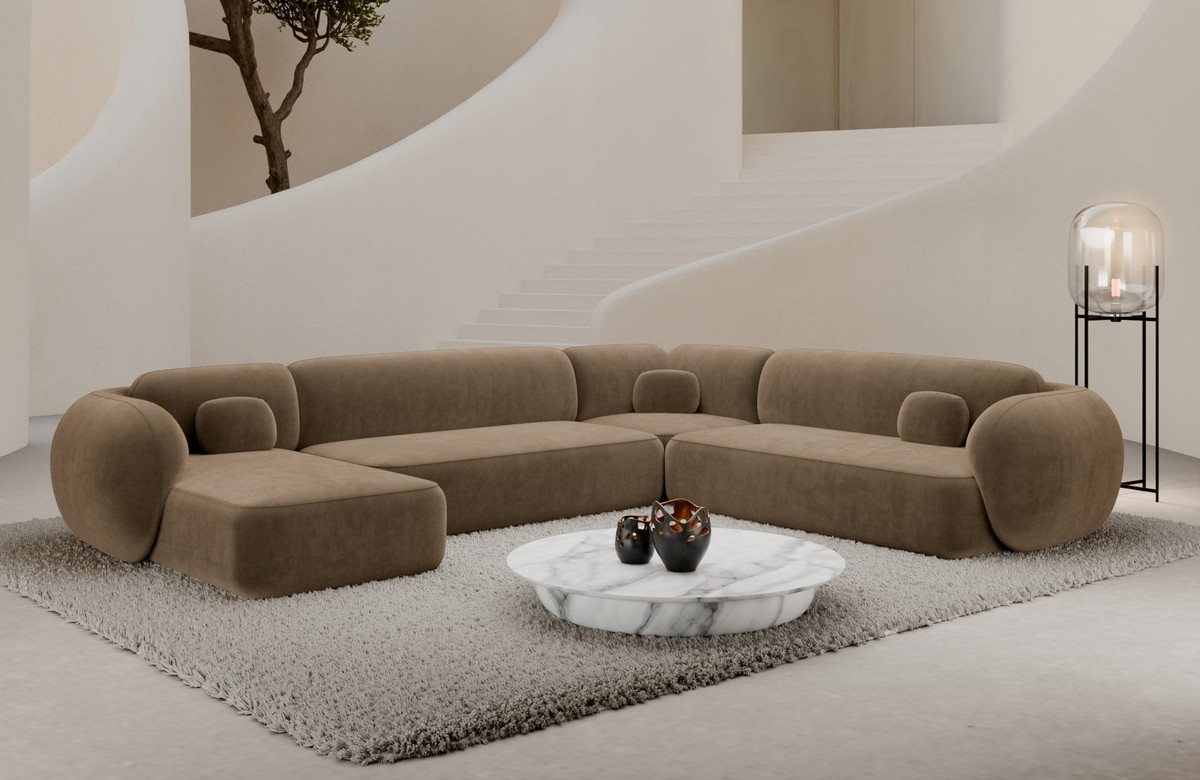 Sofa Dreams Wohnlandschaft Altea XXL Design Couch, 6-Sitzer, Polstersofa, Samtstoff Bezug in Braun, Ottomane links von Sofa Dreams
