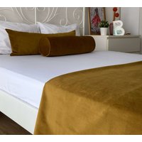 Bronzefarbene Samt Bettläufer Für Schlafzimmer, Alle Größen Hotel Bettläufer, Luxus Bettschal, Twin King Queen Size Läufer von SoftHomeTextile