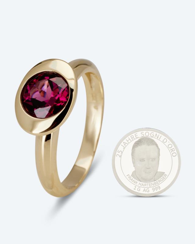 Ring mit Almandin von Sogni d'oro