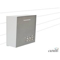 Briefkasten Mit Betonfläche | Tür, Gebürstetem Aluminiumkorpus in Silber Und Weißer Acrylnummer, Modernes Design, Benutzerdefinierter von SolPixieDust