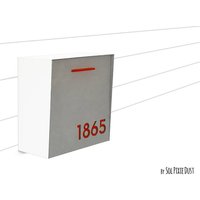 Briefkasten Mit Betonfläche | Tür, Weißem Aluminiumkörper Und Roter Acrylnummer, Modernes Design, Benutzerdefinierter Briefkasten von SolPixieDust