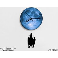 Halloween Bat Swinging On Moon 1 - Wanduhr Mit Pendel Unikat Wanddeko Geschenkidee von SolPixieDust