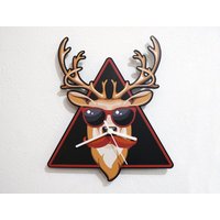 Hipster Moustache Hirsch Dreieck - Wanduhr von SolPixieDust