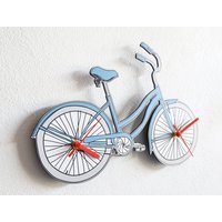 I Want To Ride My Bicycle - Wanduhr von SolPixieDust