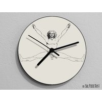 Lustiger Vitruvian Mann 3, Leonardo Da Vinci, Anatomie, Vinci Zeichnung, Da Illustration, - Wanduhr von SolPixieDust