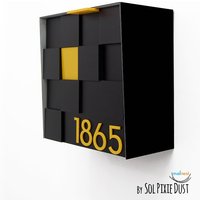 Mailbox Mit 3D-Acrylgesicht, Schwarzem Aluminiumkörper Und Gelber Nummer, Benutzerdefinierte Im Modernen Stil, An Der Wand Befestigter Mailnest Typ 1 Mailbox Mit 3D-Acrylgesicht, Schwarzem Aluminiumkörper Und Gelber Nummer, Benutzerdefinierte Im Modernen Stil, An Der Wand Befestigter Mailnest Typ 1 von SolPixieDust