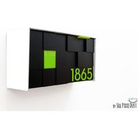 Mailbox Mit 3D-Acrylgesicht, Weißem Aluminiumkörper Und Hellgrünen Zahlen, Benutzerdefinierte Im Modernen Stil, An Der Wand Montierter Mailbox, Typ 3 von SolPixieDust