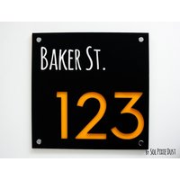 Moderne Hausnummern , Quadratisch Schwarz Mit Gelb Acryl - Hausnummer Hausadresse Schild Türnummer Moderne Hausnummern , Quadratisch Schwarz Mit Gelb Acryl - Hausnummer Hausadresse Schild Türnummer von SolPixieDust