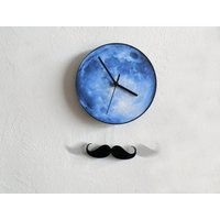 Mustache Swinging On The Moon - Wanduhr Mit Pendel Unikat Wanddeko Geschenkidee von SolPixieDust