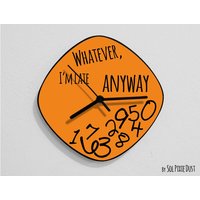 Whatever I'm Late Außerdem/Oval Orange - Wanduhr von SolPixieDust