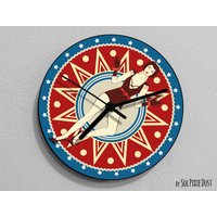 Willkommen Im Zirkus, Zirkusrad Wanduhr Willkommen Im Zirkus, Zirkusrad Wanduhr von SolPixieDust