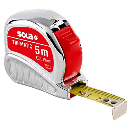 SOLA Bandmaß - TRI-MATIC - 5m / 19mm - Profi-Taschenbandmaß mit Gürtelclip - Stahlband, gelb lackiert mit mm Skala - Genauigkeitsklasse I - Rollmeter mit beweglichem Endhaken - Länge 5m/19mm von Sola