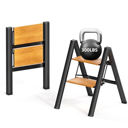 SOLADDER 2-stufiger Hocker, rutschfeste und leichte, faltbare Trittleiter für Erwachsene zur Verwendung in Küche, Schrank und Bibliothek, 136 kg (schwarz + Holzmaserung) von Soladder
