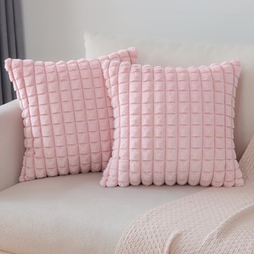 Soleebee 2er Set Plüsch Samt Kissenbezüge, Weiche Künstliche Pelz Plaid Textur Kissenbezug Sofa Zierkissenbezüge Dekokissen Kissenhülle Set für Couch Schlafzimmer Zuhause Dekor (40x40cm, Rosa) von Soleebee