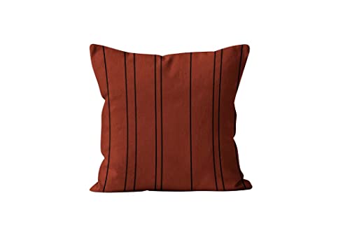 Soleil d'Ocre Kissen, Orange, 60 x 60 cm Soleil d'Ocre Kissen, Orange, 60 x 60 cm von Soleil d'ocre