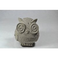 Eule Aus Beton | Gartenstein Dekoratives Regal Stück Wohndekor, Büro, Garten, Kinderzimmer Bücherregal Akzent Papiergewicht von SolidProcessing
