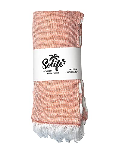 Solife Beach Towel (Coral) - gestreiftes Strand Handtuch aus nachhaltiger Baumwolle, 170x100cm, mit aufblasbarem Kopfkissen von Solife