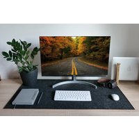 Extra Große Filz Tischmatte Natürliche Wolle Schreibtischunterlage Home Office Keyboard Matte Rutschfest Designer Schreibtischmatte Schreibtischpad von SolitaryDeer