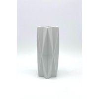 Heinrich Fuchs Archais Rare H22 cm Op-Art Bisque Porcelain Vase Hutschenreuther Heinrich Fuchs Archais Rare H22 cm Op-Art Bisque Porcelain Vase Hutschenreuther von SolveigsStudio