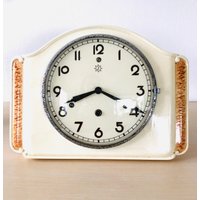 Junghans Küchenuhr Wanduhr - Uhr Mid Century Retro von SolveigsStudio