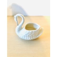 Vintage Schwan Keramik Übertopf von SolveigsStudio